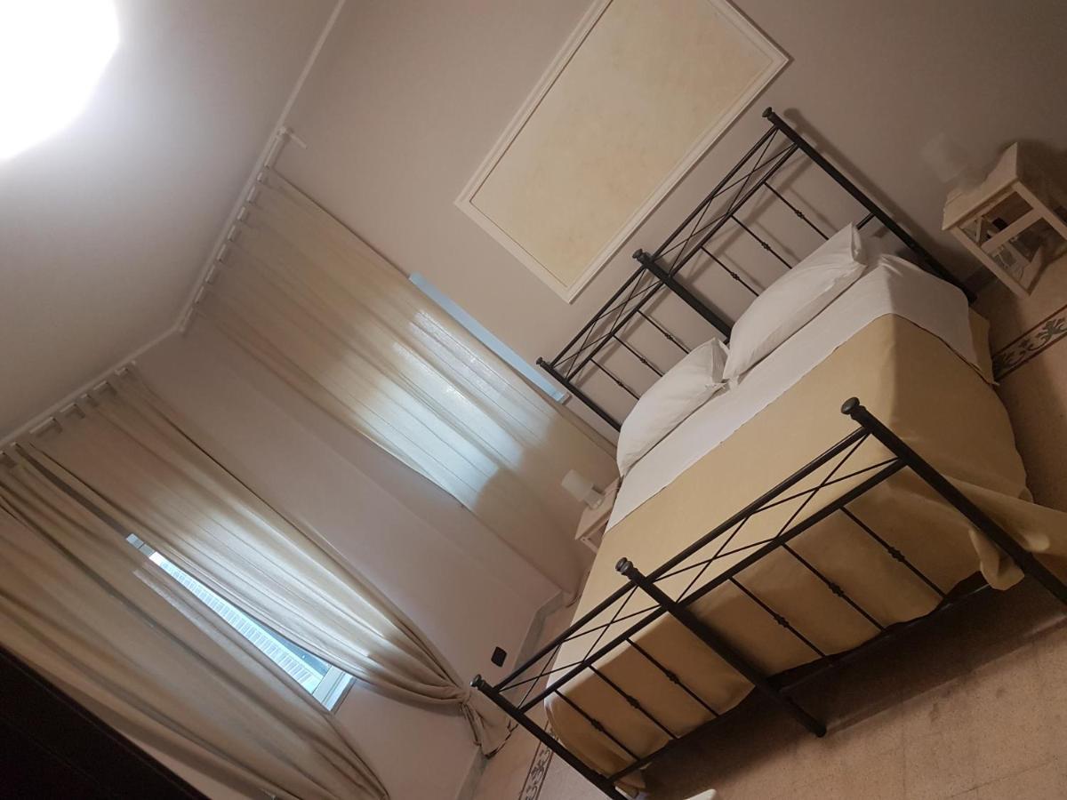 Bed And Breakfast Vecchio Porto CTA Exteriör bild
