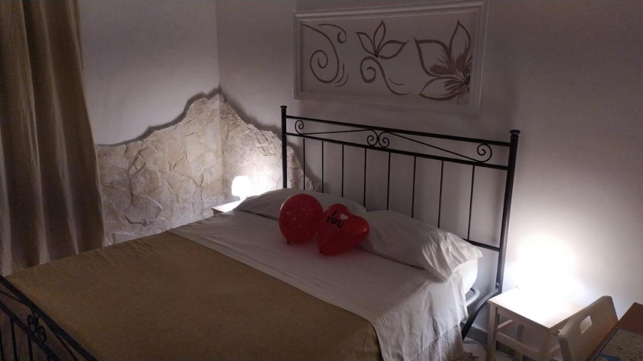 Bed And Breakfast Vecchio Porto CTA Exteriör bild